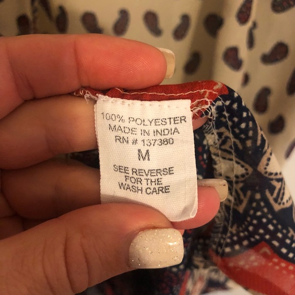 Beautiful polyester tunic! - Picture 4 of 4